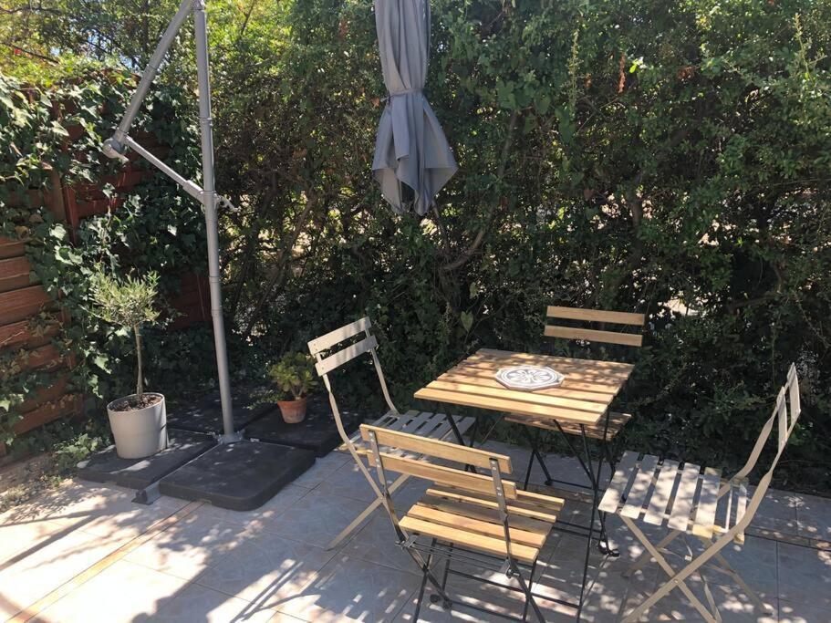 Grand Studio Veranda Et Terrasse Carqueiranne Kültér fotó
